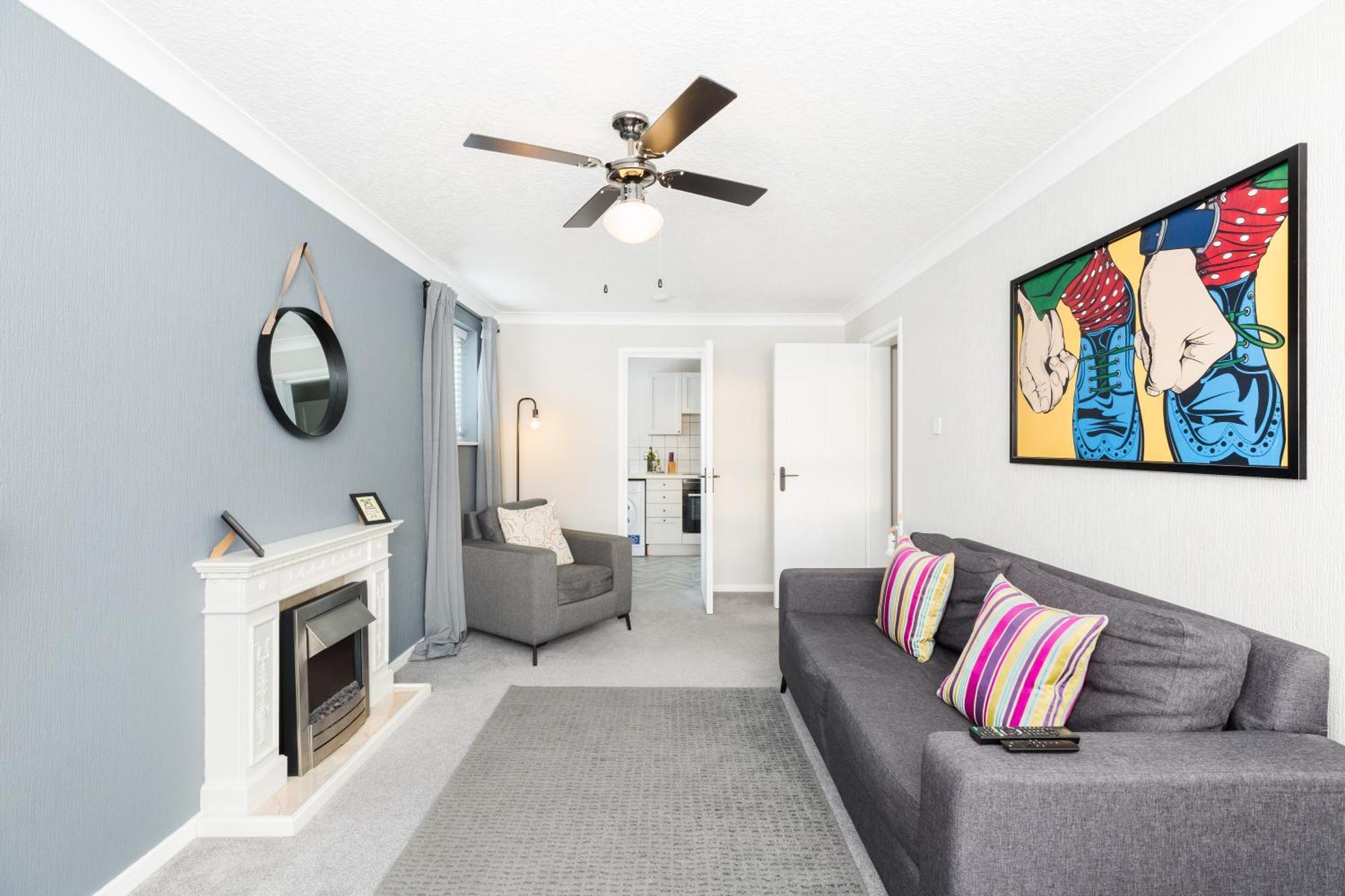 Modern 2-Bedroom Apartments With Free Parking In Leamington Spa Luaran gambar