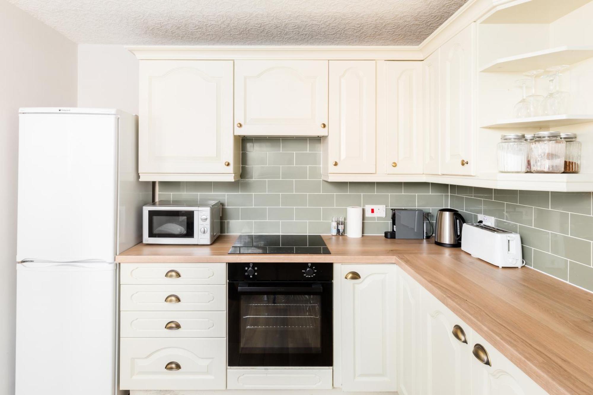 Modern 2-Bedroom Apartments With Free Parking In Leamington Spa Luaran gambar