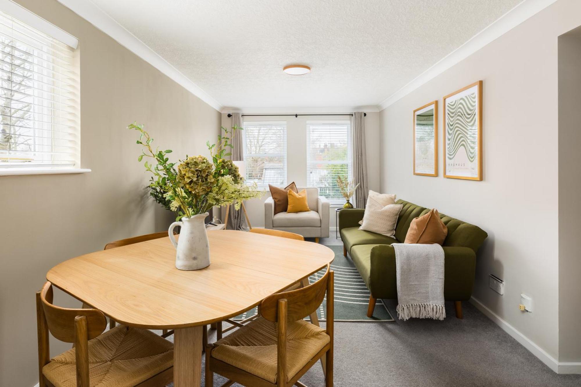 Modern 2-Bedroom Apartments With Free Parking In Leamington Spa Luaran gambar